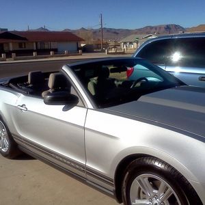 Meet your Posher, Angie